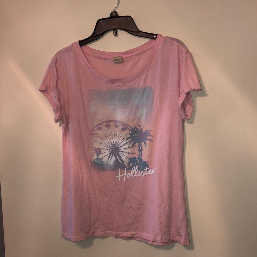 EUC Medium Pink Hollister T Shirt